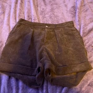 Corduroy high waisted shorts